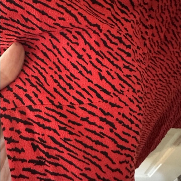 Banana Republic Red and Black Patterned Long Sleeve Dress - Picture 6 of 6